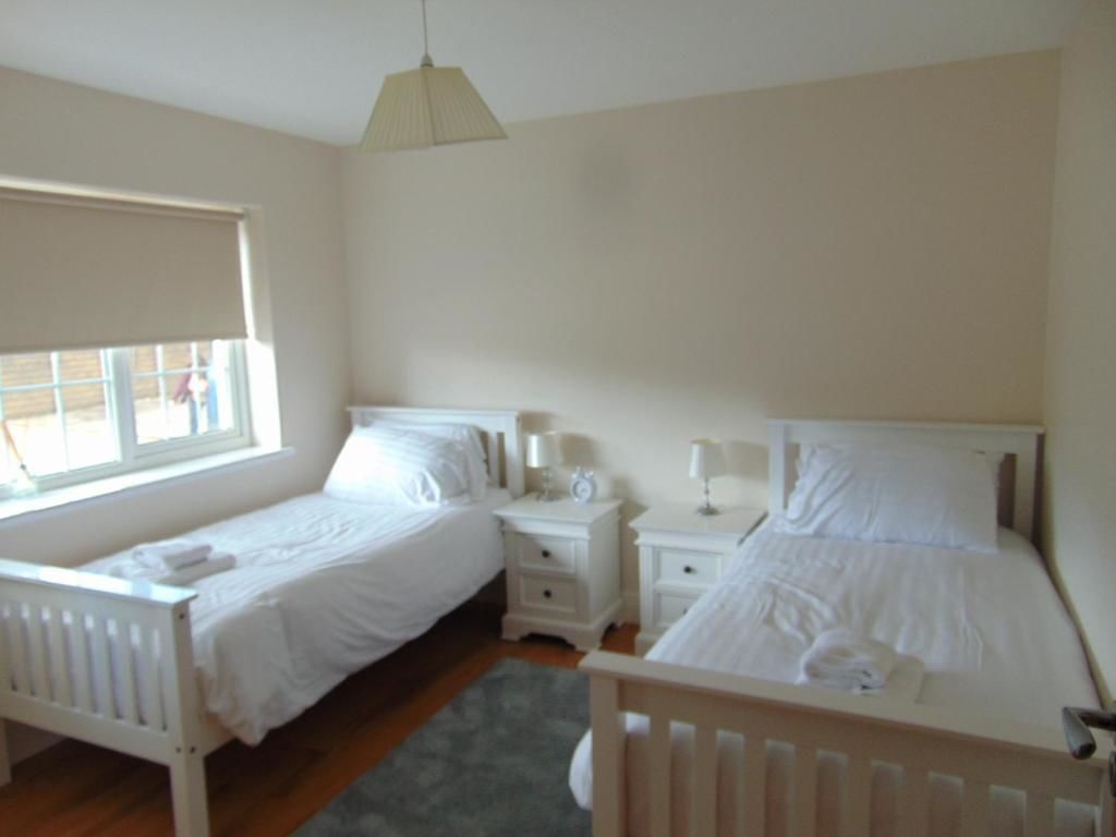 Дома для отпуска Grianan Luxury Lodge by Wild Atlantic Wanderer Claragh