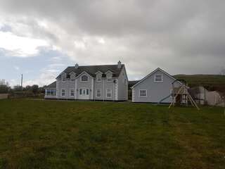 Дома для отпуска Grianan Luxury Lodge by Wild Atlantic Wanderer Claragh Дом для отпуска-1
