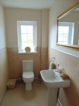 Дома для отпуска Grianan Luxury Lodge by Wild Atlantic Wanderer Claragh Дом для отпуска-11